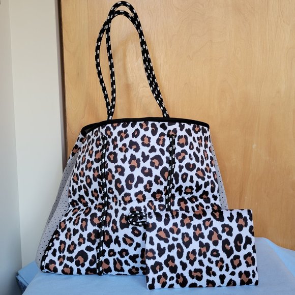 NEW Women's Leopard Neoprene Tote Bag & Wallet Set - MULTIPURPOSE ENORMOUS SPACE - Picture 2 of 10